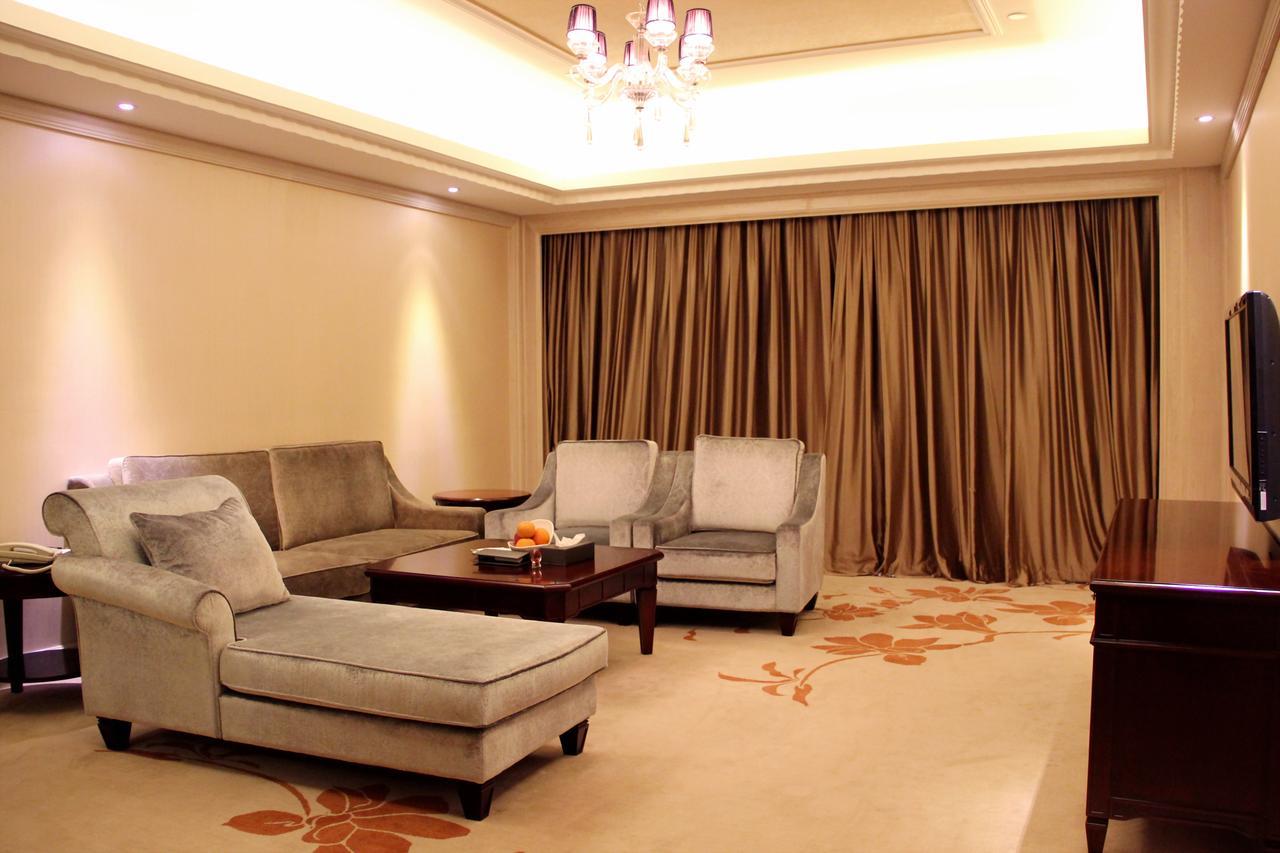 Yutong International Hotel Shantou Bagian luar foto