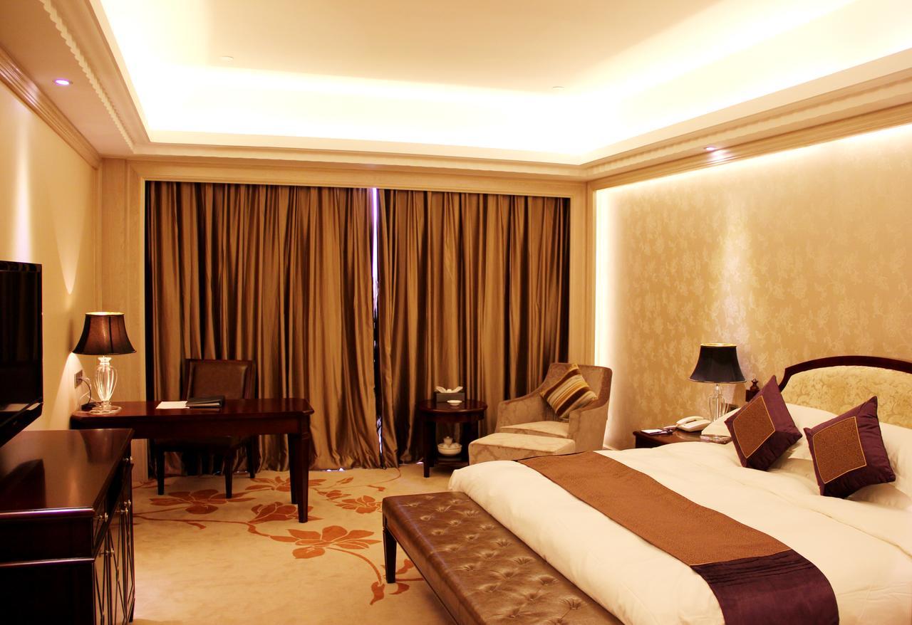 Yutong International Hotel Shantou Bagian luar foto